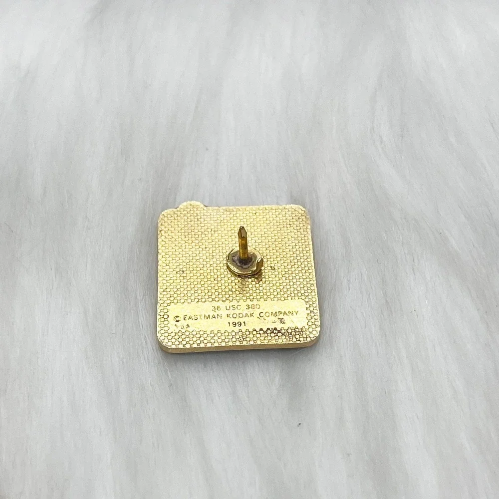 🔮‎ 5/$25 Vintage 1992 Olympics Kodak Pin